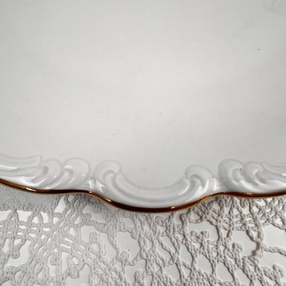 Johann Haviland White Embossed 13" Porcelain Serving Platter Gold Trim Bavaria - Picture 3 of 10